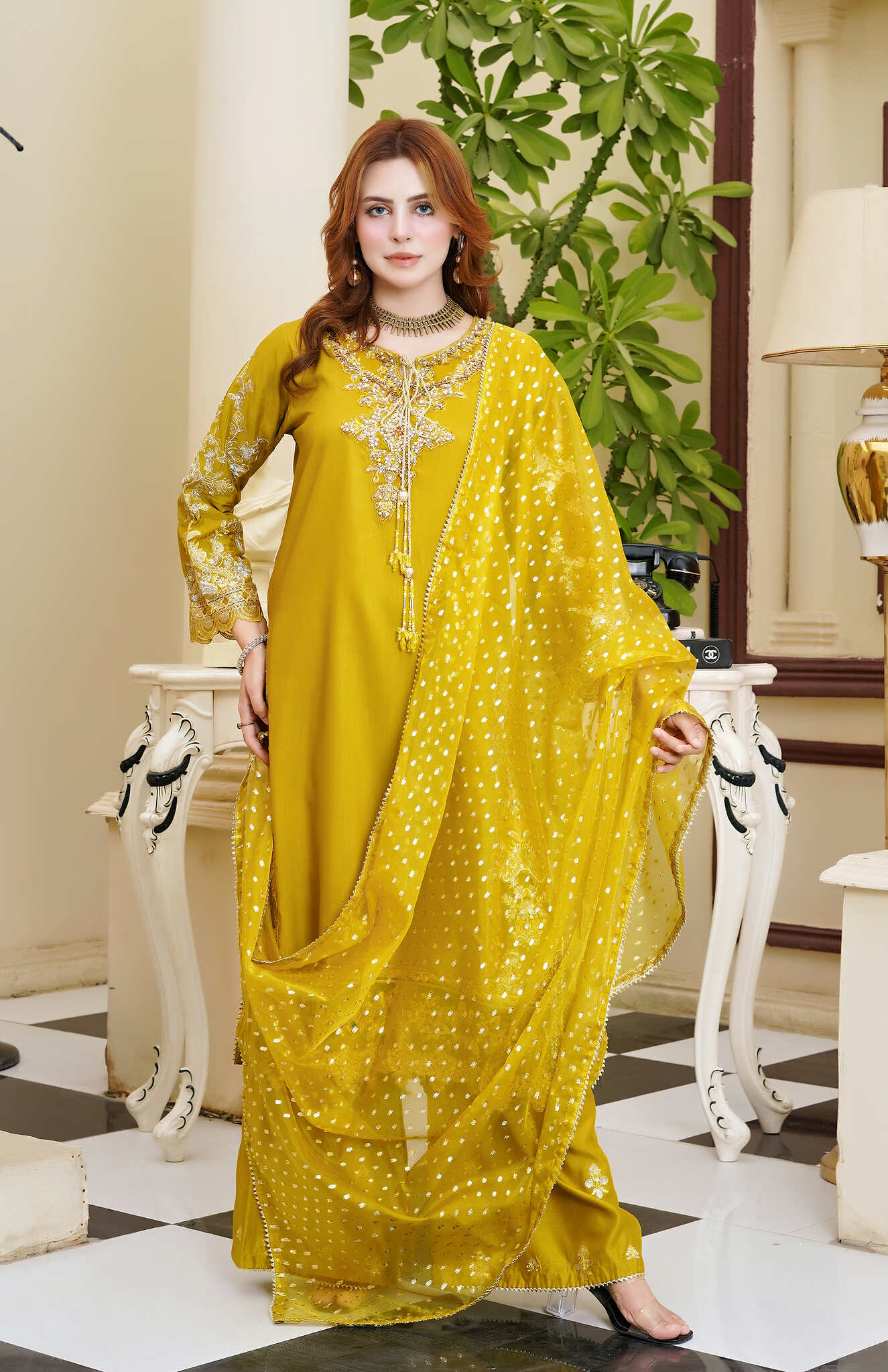 Momina - Embroidered Viscose 3pc Suit