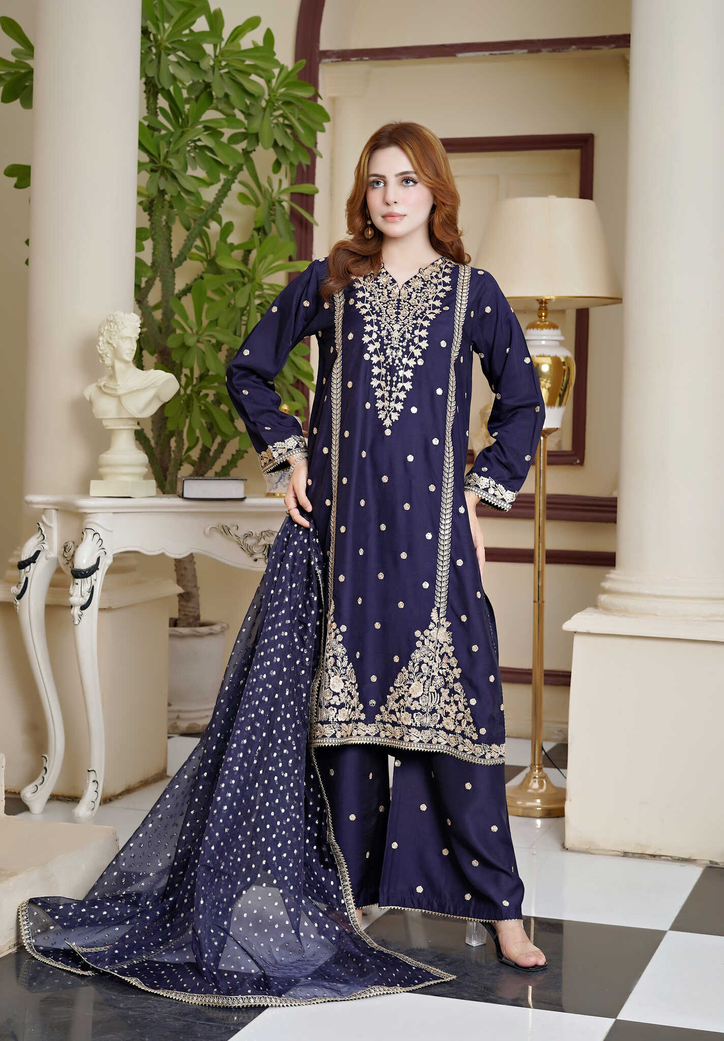 Zaryab - Embroidered Viscose 3pc Suit