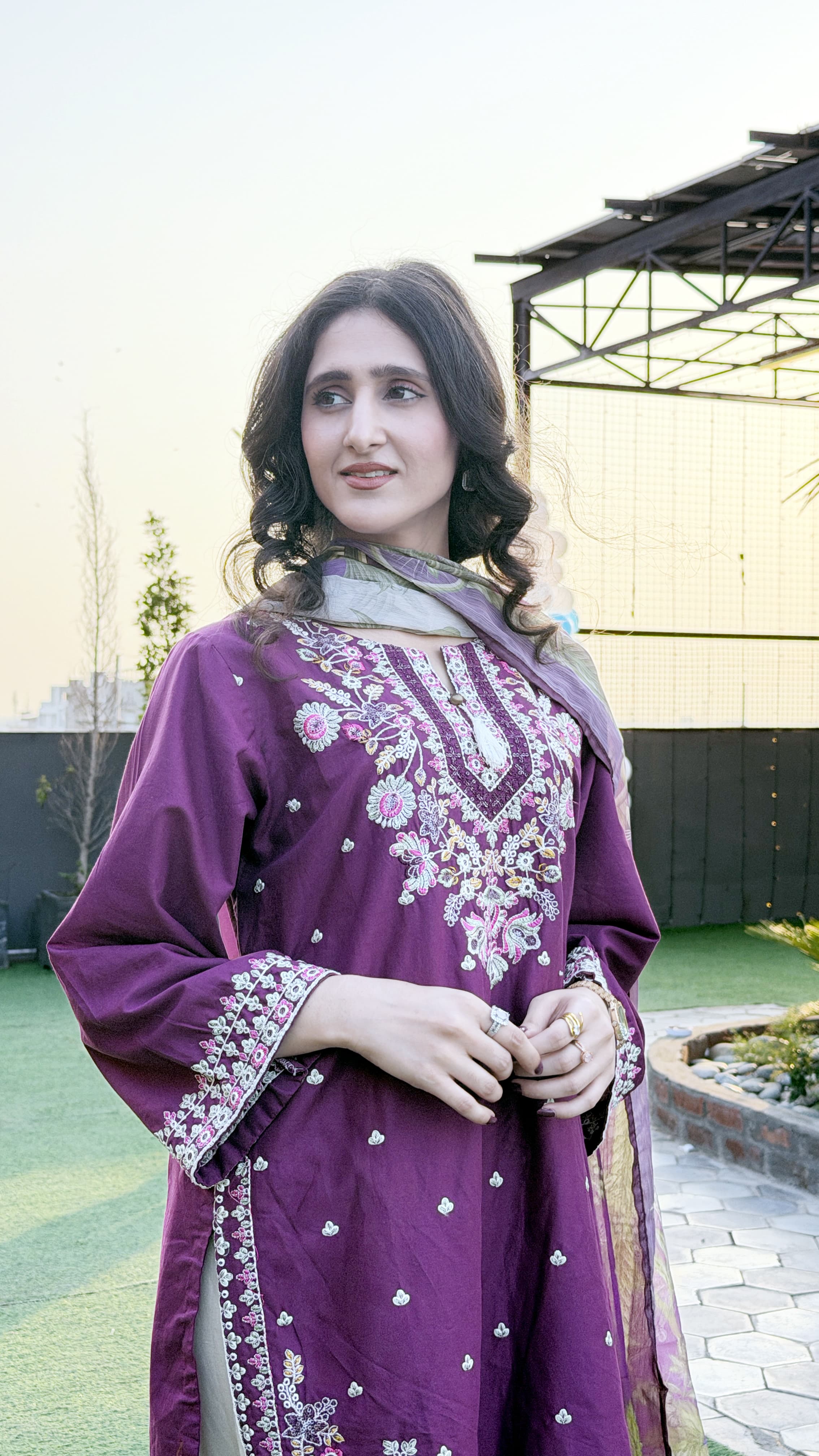 Zivah - Embroidered 3 piece suit