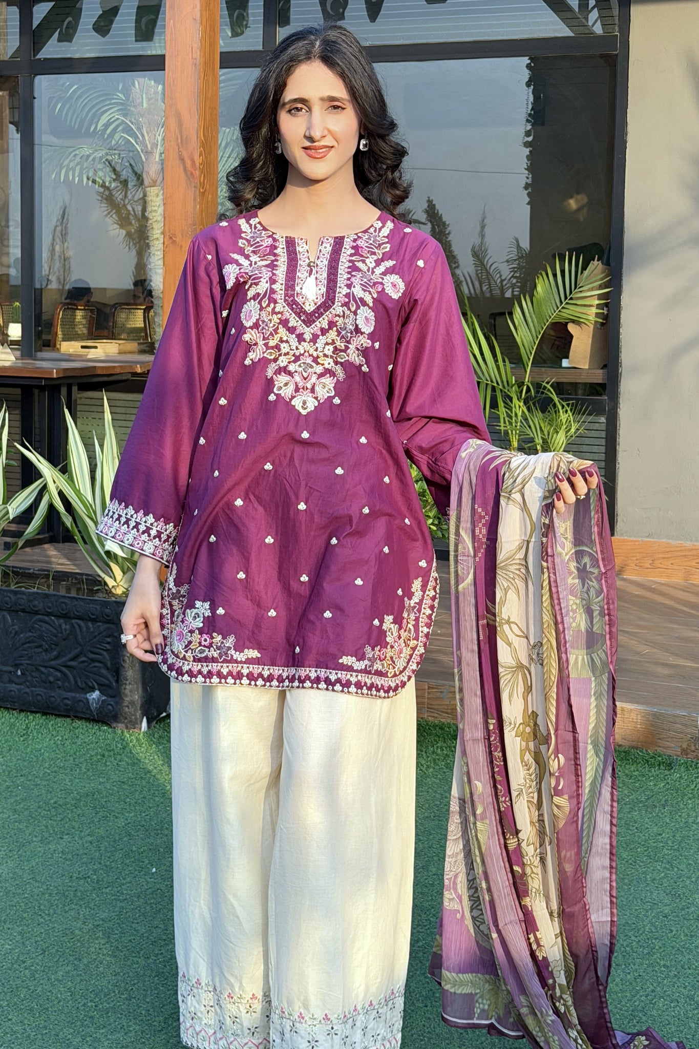 Zivah - Embroidered 3 piece suit